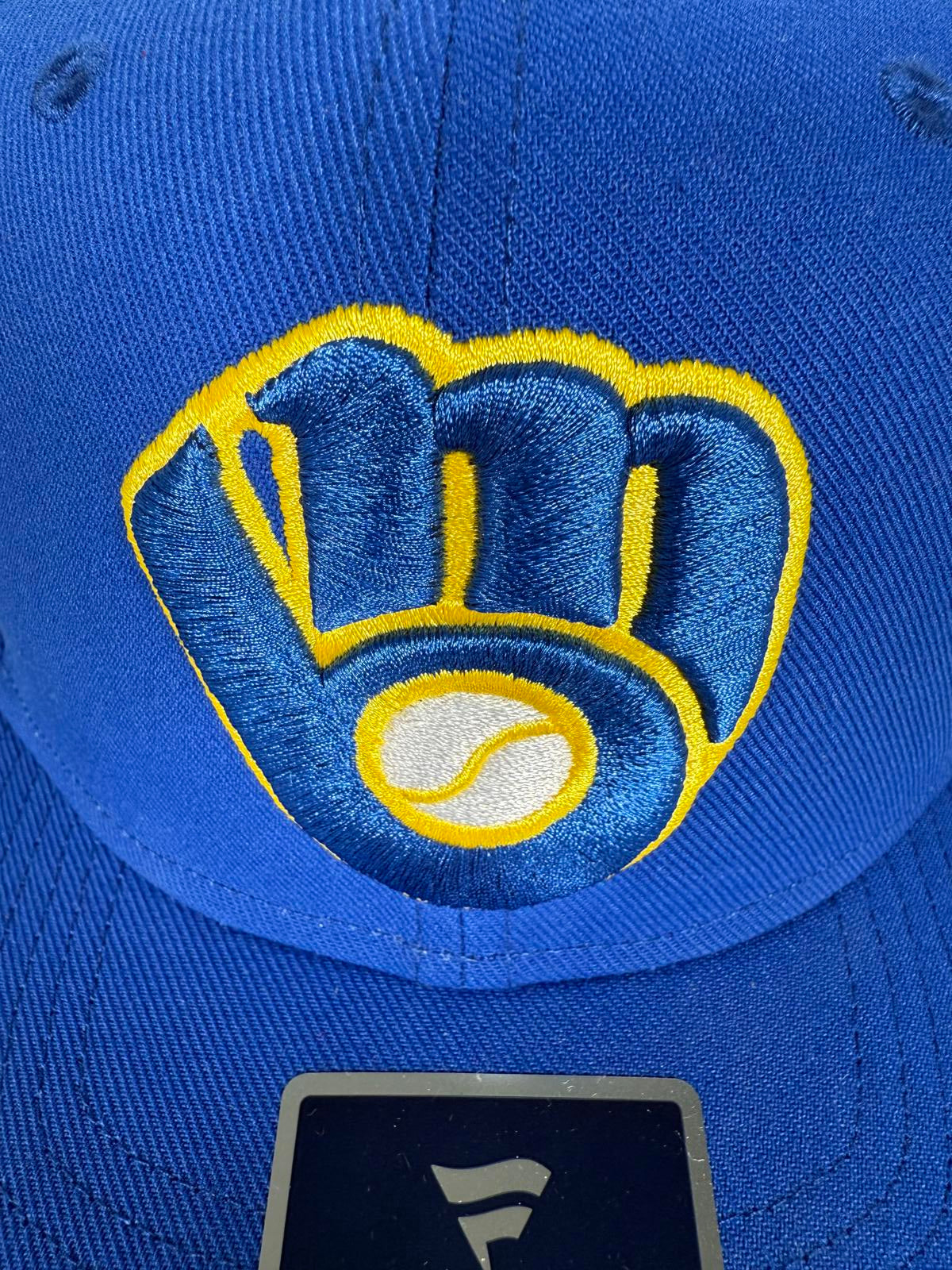 NWT Milwaukee Brewers SnapBack Baseball Cap