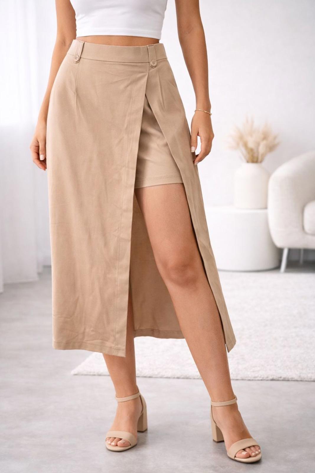 NWT Halara 2-in-1 Women's Skirt