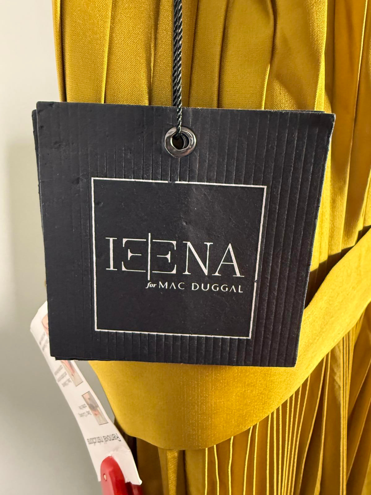 NWT Mac Duggal Apparel Green Pleated Cap Sleeve Belted A Line Dress Size 6