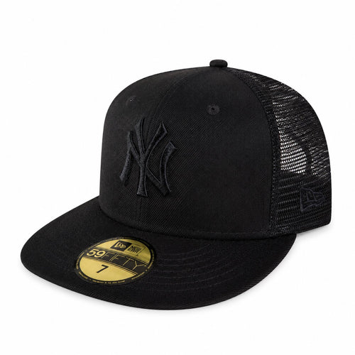 NWT New York Yankees Blackout Mesh Trucker New Era 59FIFTY Fitted Hat Cap Size 7