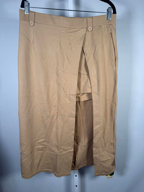 NWT Halara 2-In-1 Wrap Midi Skirt Built In Shorts High Waisted Size Large