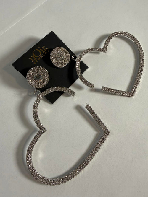 NWT nOir Jewelry Heart Shaped Rhinestone Earrings