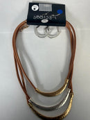 NWT nOir Hammered Metal Necklace and Earrings Set