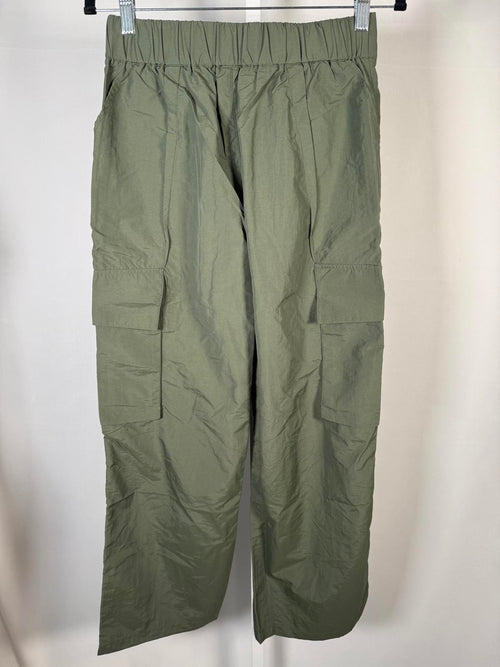 NWT Halara Mid Rise Button Zipper Wide Leg Cargo Pants Size Medium Tall