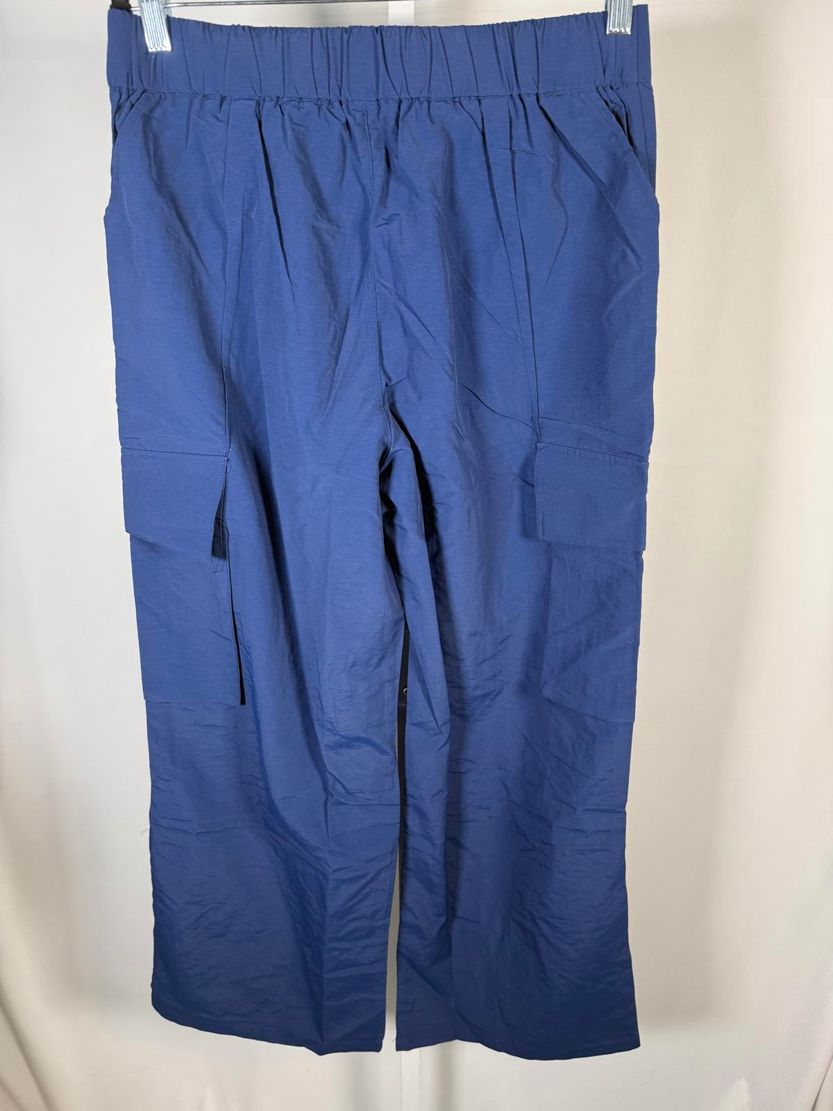 NWT Halara Mid Rise Button Zipper Side Pocket Wide Leg Cargo Pants Size Medium