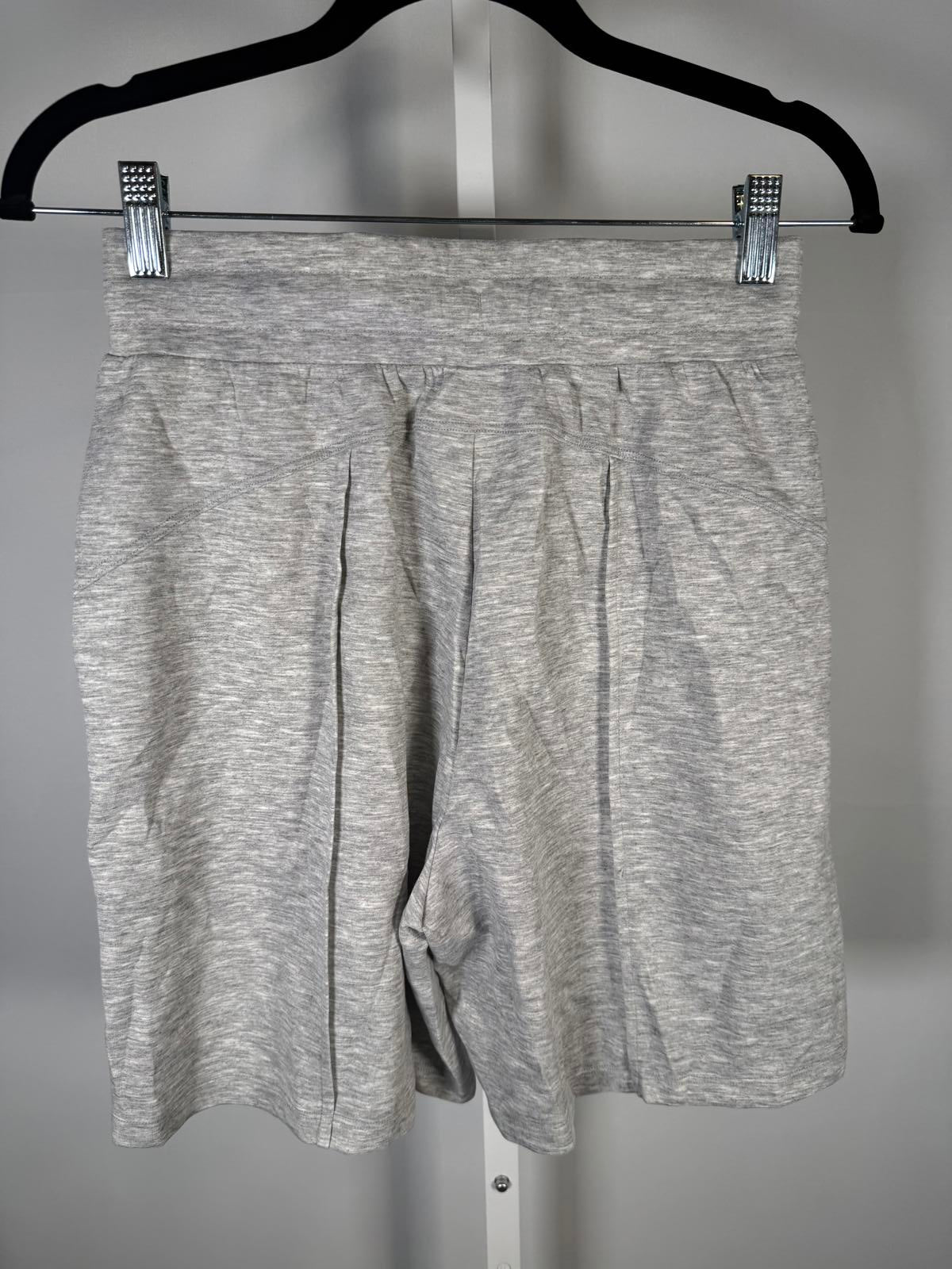 NWT Halara High Waisted Drawstring Pocket Casual Bermuda Shorts Size Small
