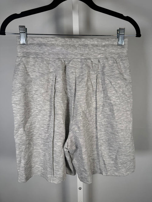 NWT Halara High Waisted Drawstring Pocket Casual Bermuda Shorts Size Small