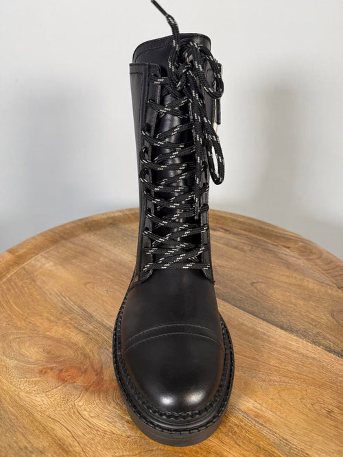 Casadei Love Calf Nero NWB Combat Boot / Lace-Up Leather Boot Women's Size 5
