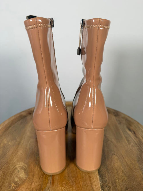 NWB Steve Madden Fulton Camel Patent Square Toe Mid-Calf Boots Size 8.5