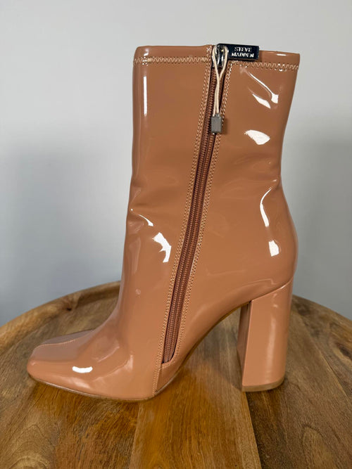 NWB Steve Madden Fulton Camel Patent Square Toe Mid-Calf Boots Size 8.5