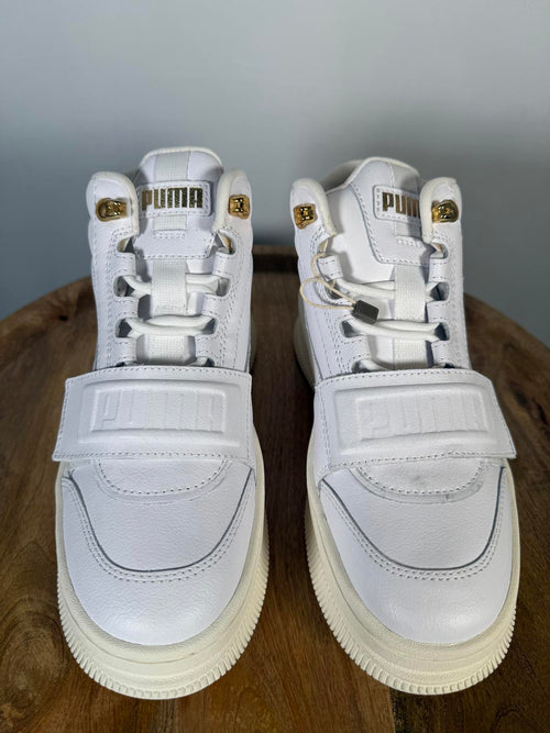 NWB Puma Deva Boot Women's White Lifestyle Sneakers Shoes Size 6