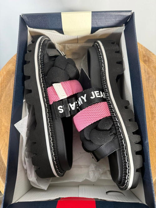 NWB Tommy Jeans Black Pink Braided Strap Slide Sandals Women’s Designer Size 6