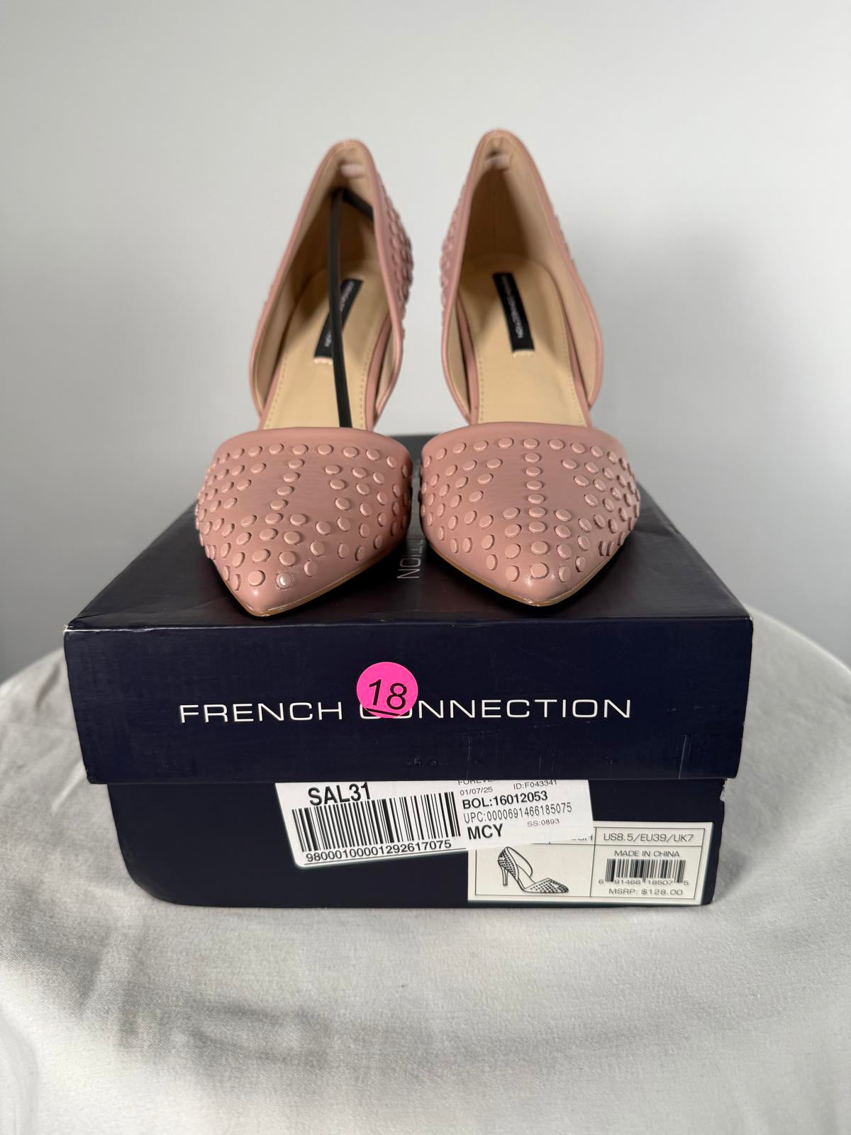 NWB French Connection Women's Forever Studded Pumps Size 8.5