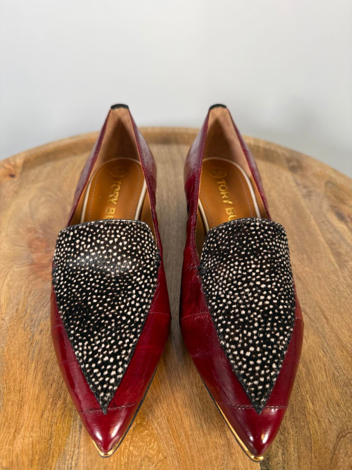 Tory Burch Lila Spotted Haircalf Loafers Burgundy Patent Leather US 5 Womens NWB