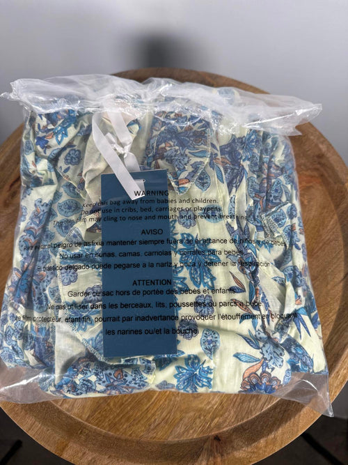 NWT Guadalupe Kiliman Blue Floral Tiered V-Neck Maxi Dress Size Small