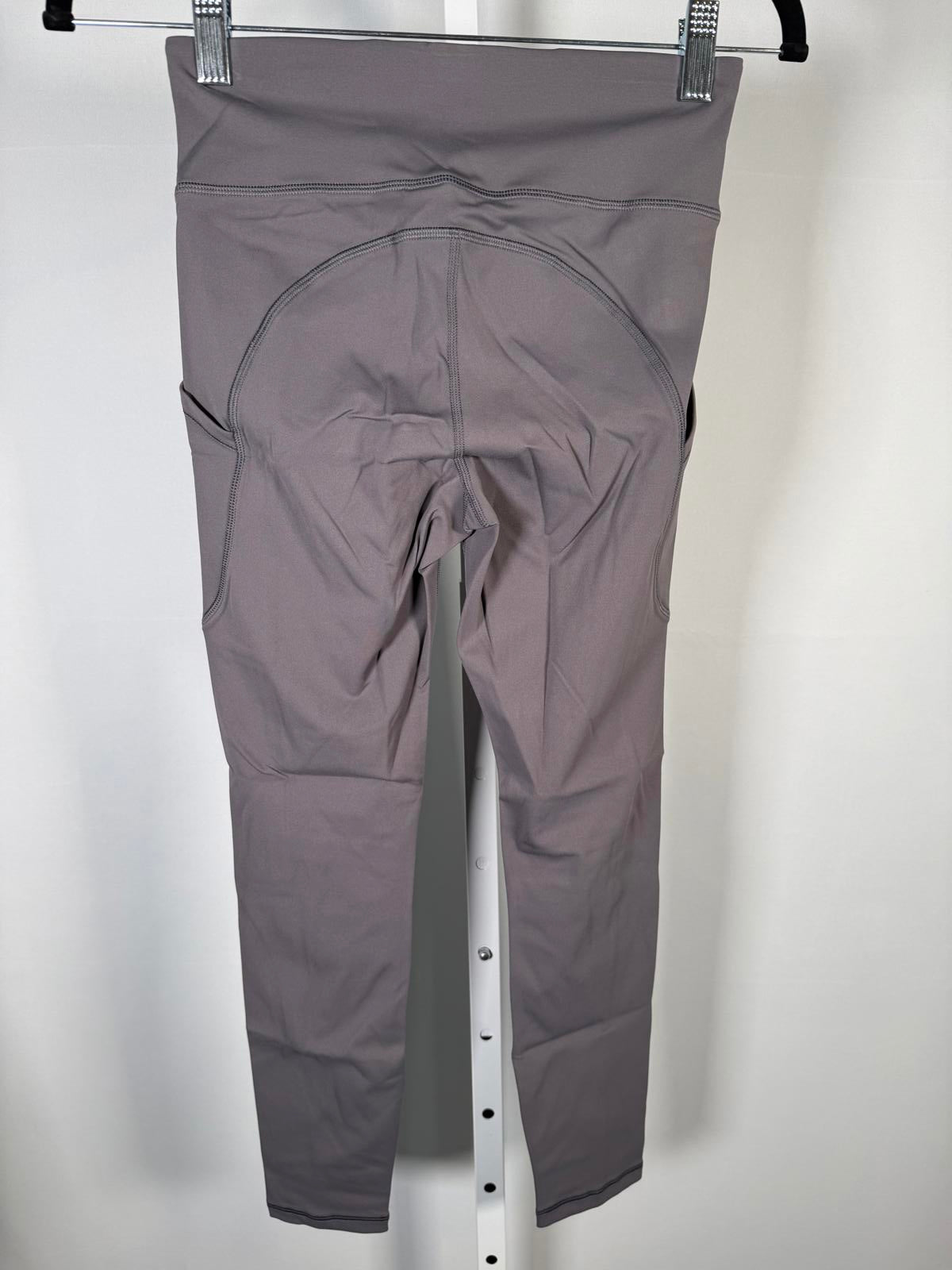 NWT Halara High-Waist Pocket Leggings Gray Performance Activewear Size XS