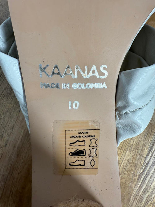 NWB Kaanas Naranjo Off White Mule Heels Size 10