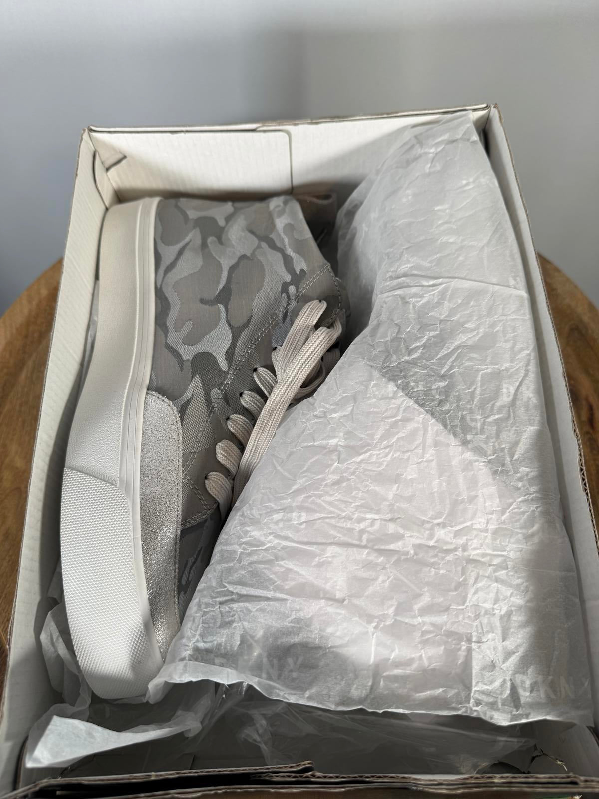 DKNY Rivka Lace-Up High Camo Canvas Silver Sneakers Women’s Size 8.5 NWB