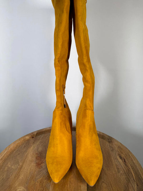 Steve Madden Risky Mustard Suede Below-the-Knee Boots Women’s Size 6.5 NWB