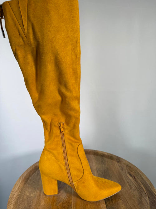 Steve Madden Risky Mustard Suede Below-the-Knee Boots Women’s Size 6.5 NWB