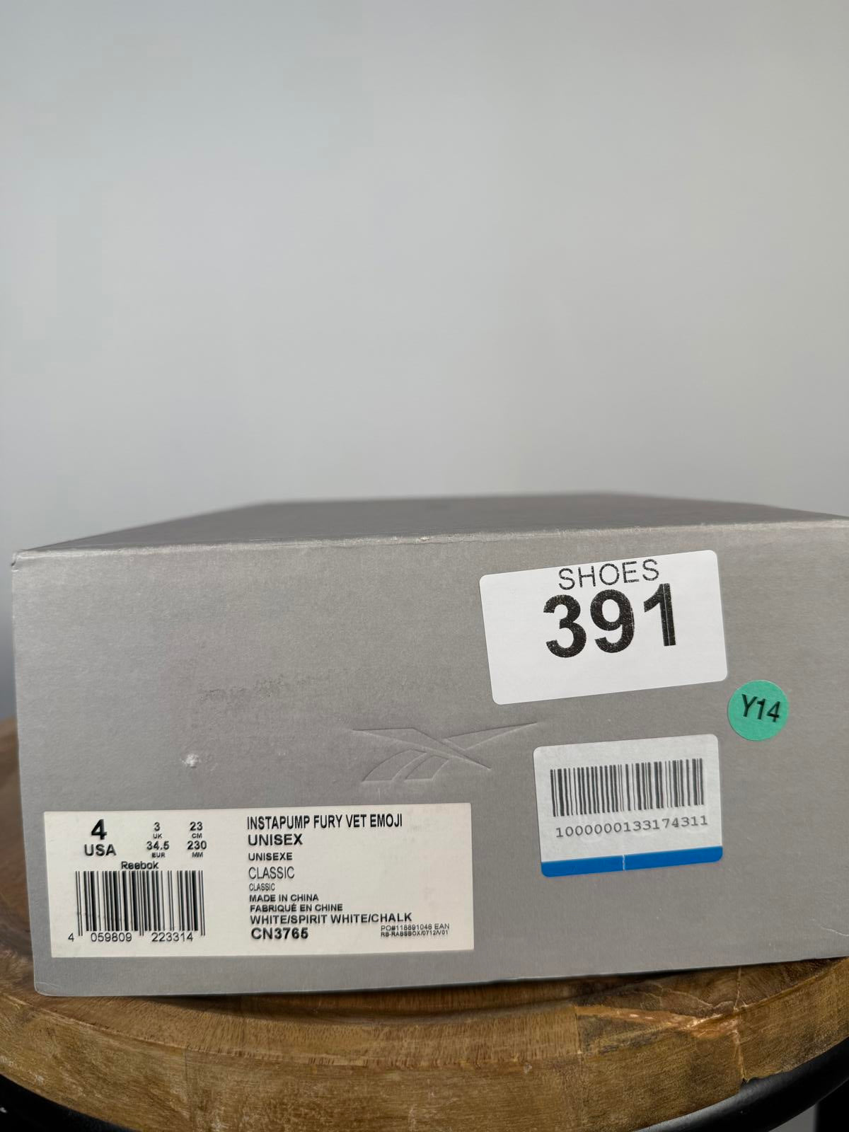 VETEMENTS x Reebok InstaPump Fury Emoji Sneakers White US 4 EU 34.5 NWB
