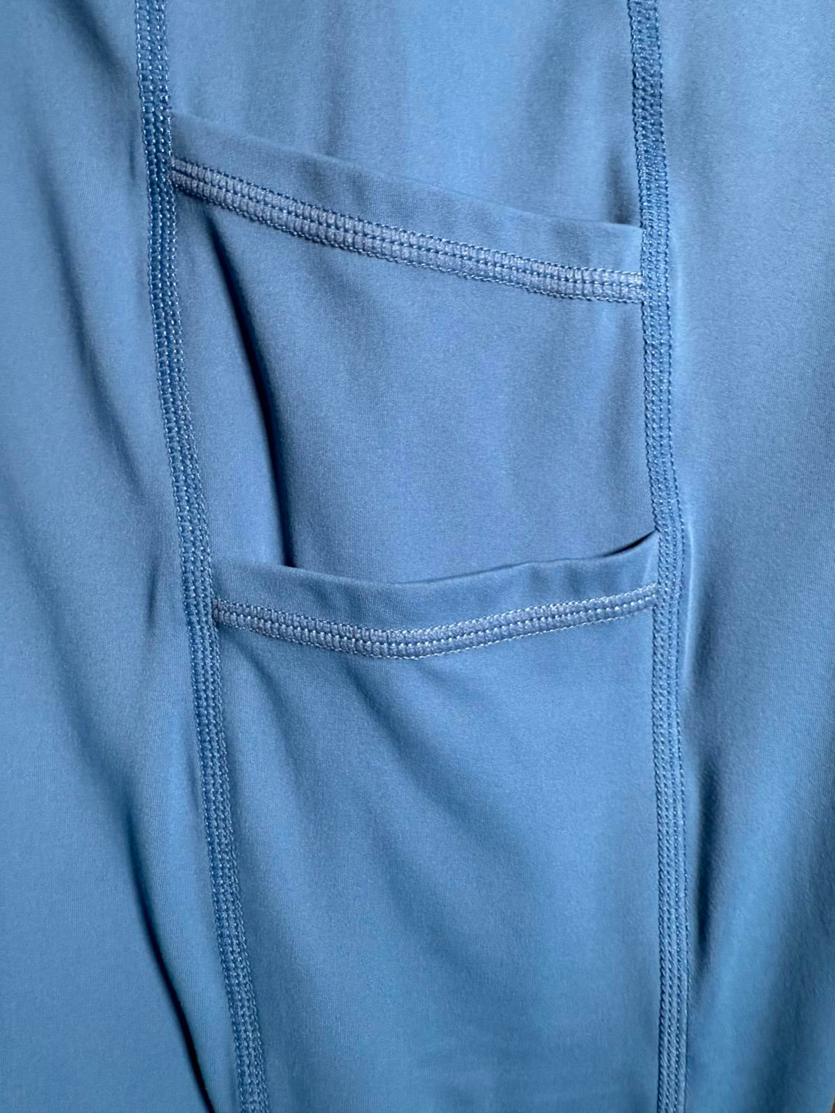 NWT Halara SoftlyZero™ High Waisted Double Pockets Leggings UPF50+ 7/8 Size M