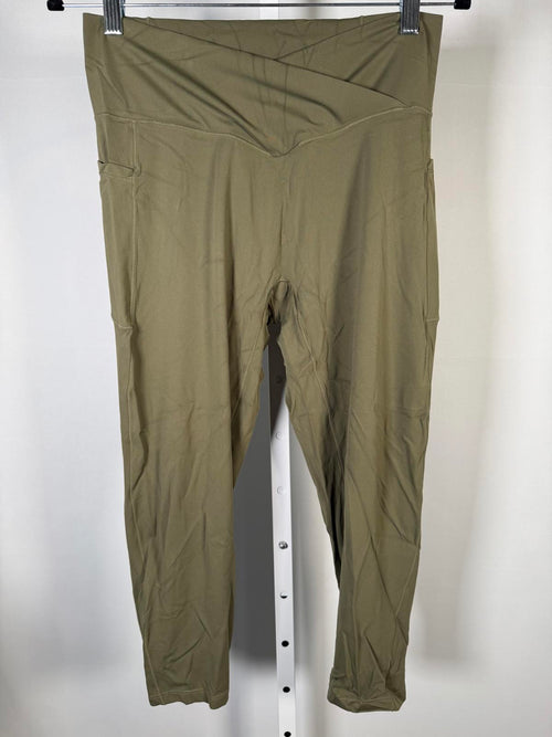 NWT Halara SoftlyZero High Waisted Crossover Pocket Capri Leggings-UPF50 Size XL