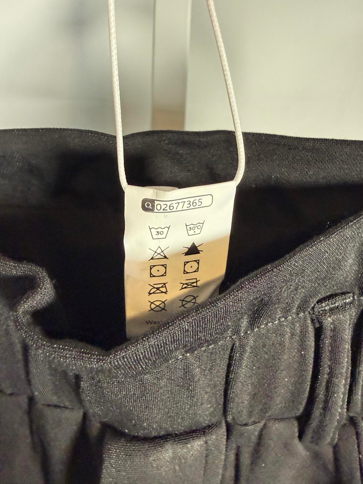 NWT Halara Women’s XS Charcoal Gray Elastic Waist Pocket Shorts Size XS