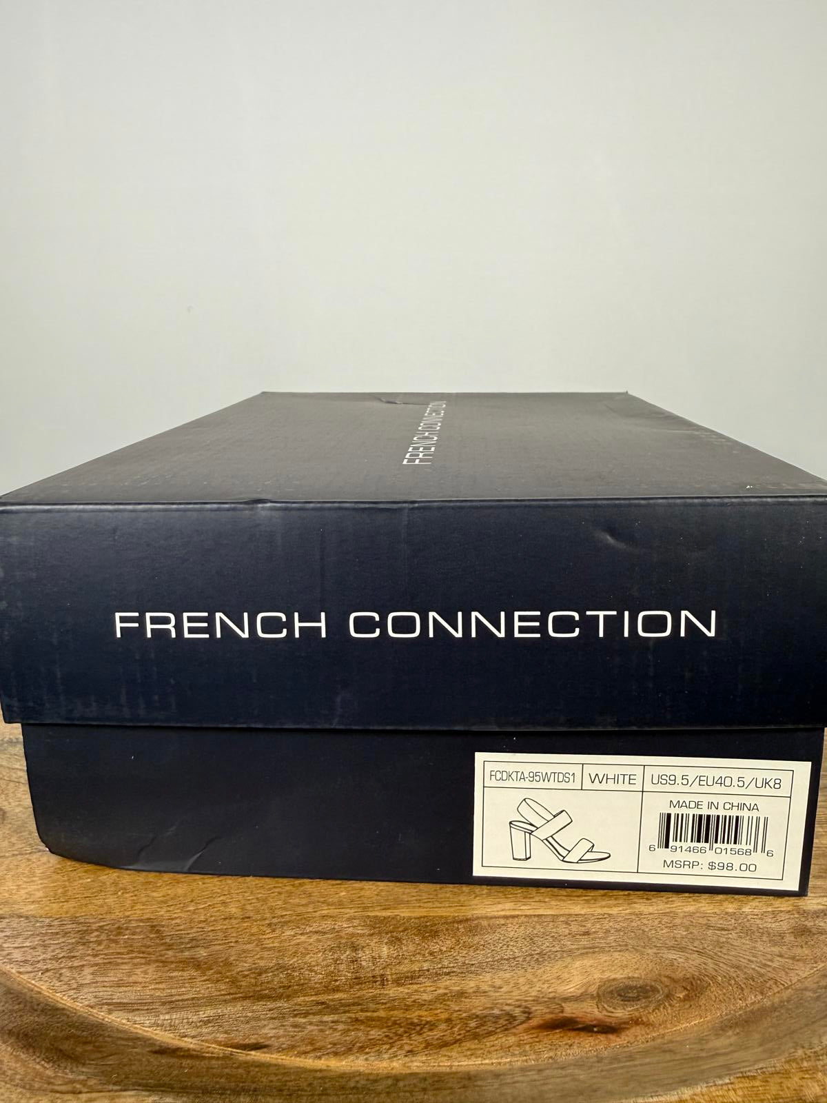 French Connection Women's Dakota Block Heel Sandals White/Black Size 9.5 NWB