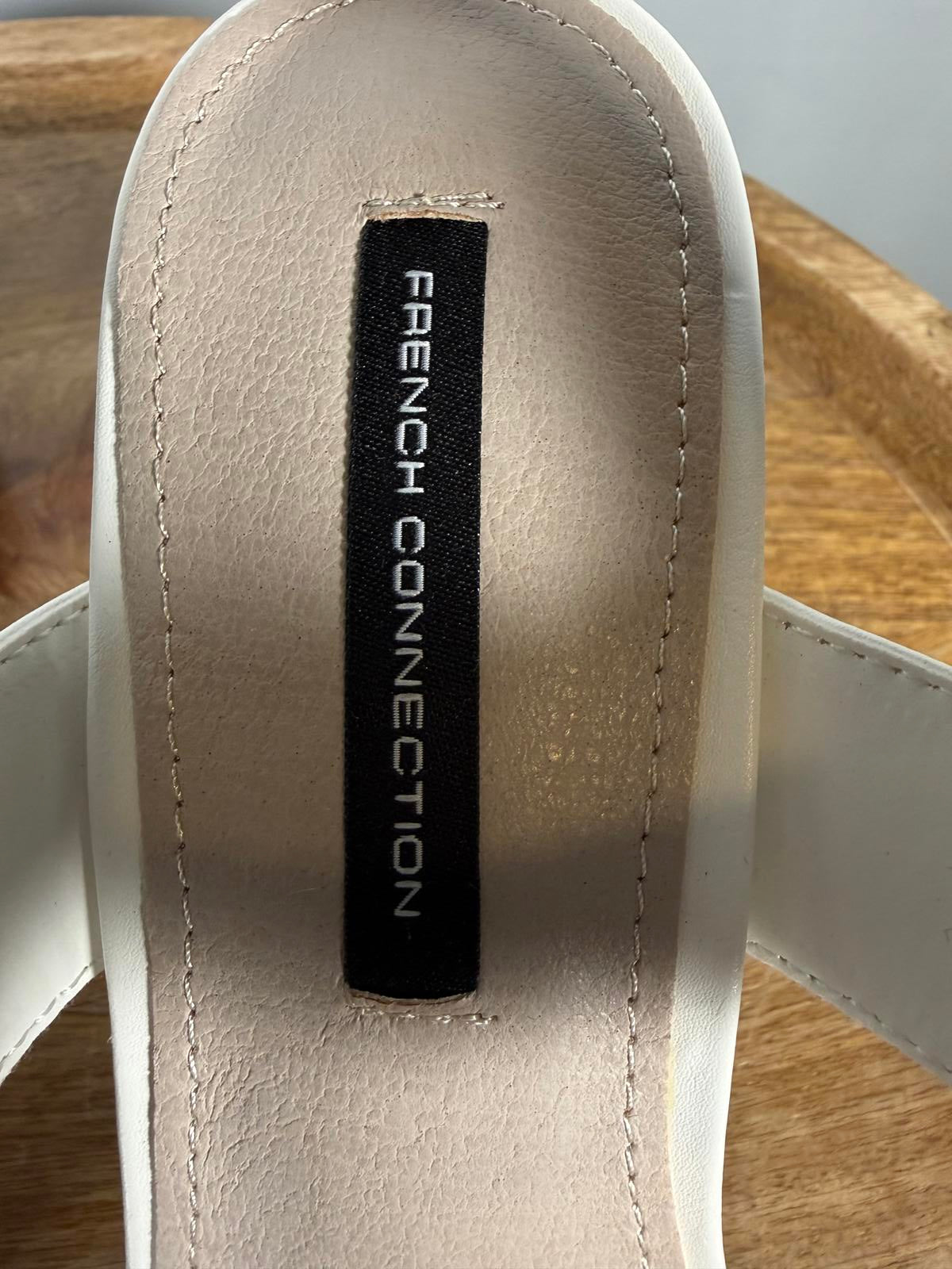 French Connection Women's Dakota Block Heel Sandals White/Black Size 9.5 NWB
