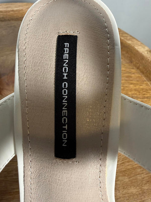 French Connection Women's Dakota Block Heel Sandals White/Black Size 9.5 NWB