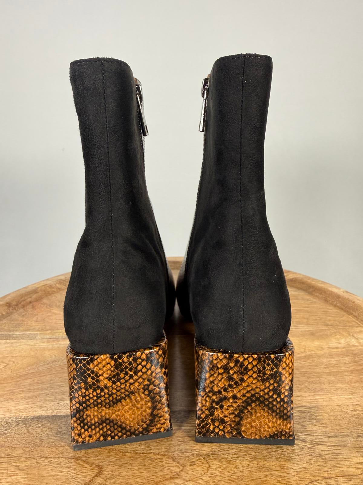 French Connection Toni Boot Brown / Black Snake Print Size 7 NWB