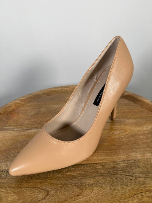 French Connection Nude Pointed Toe Stiletto Pumps US 9 NWB