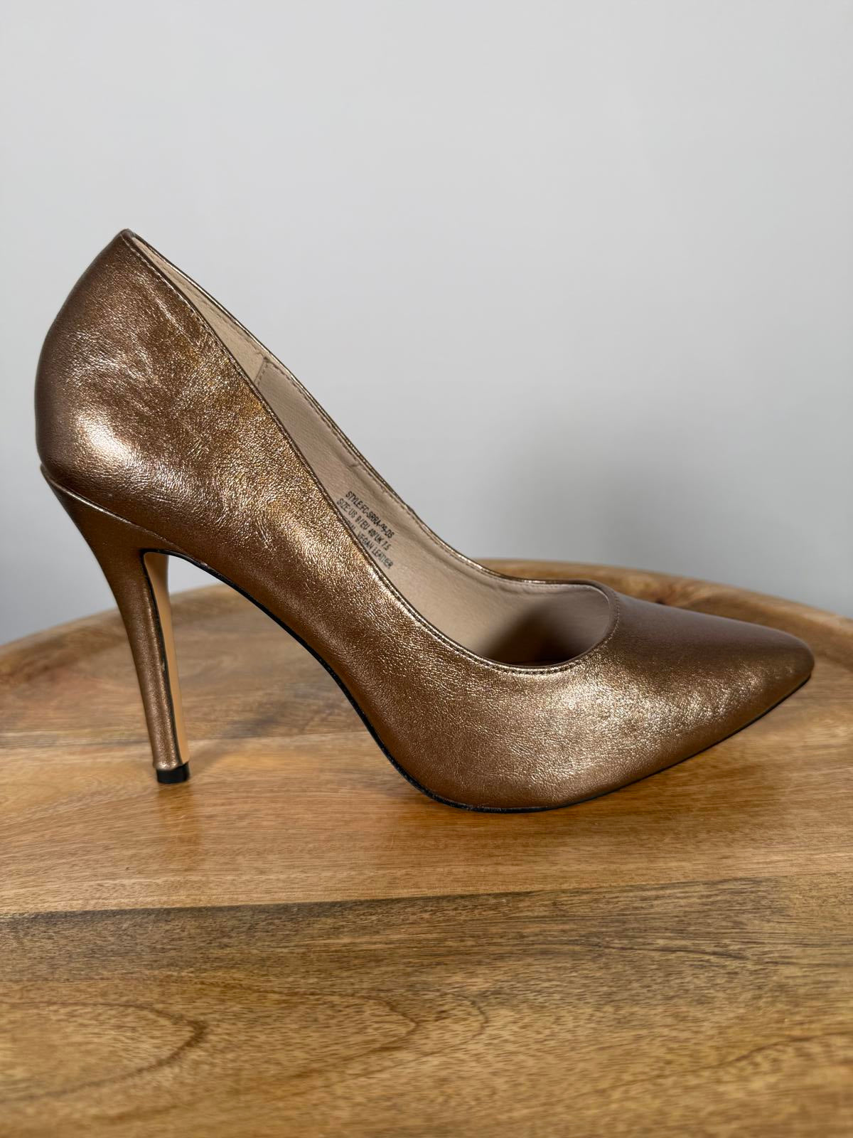 French Connection Rose Gold Pointed Toe Stiletto Heels US 9 NWB