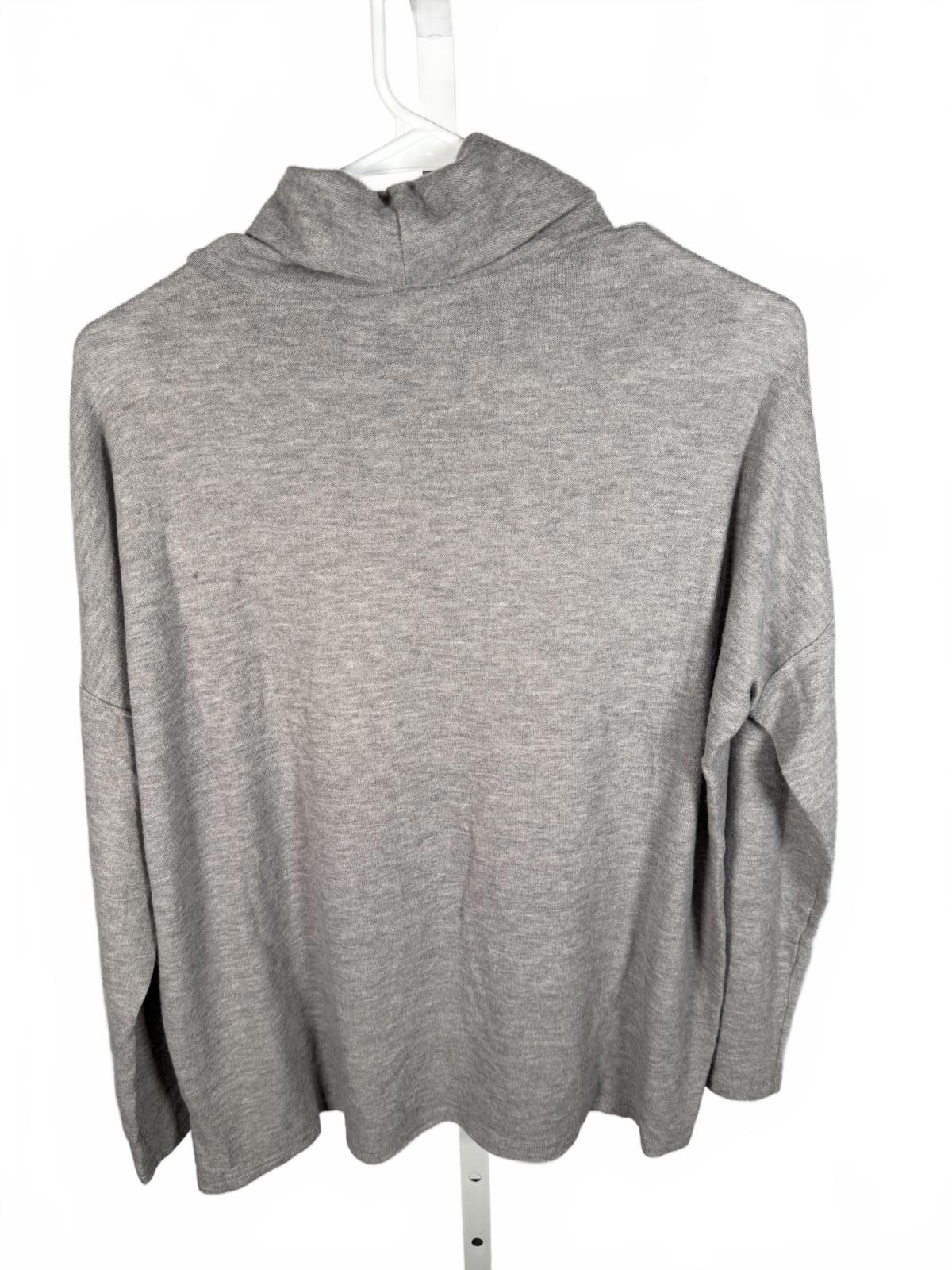 NWT LBLC The Label Mimi Cozy Heather Gray Turtleneck Top Size M