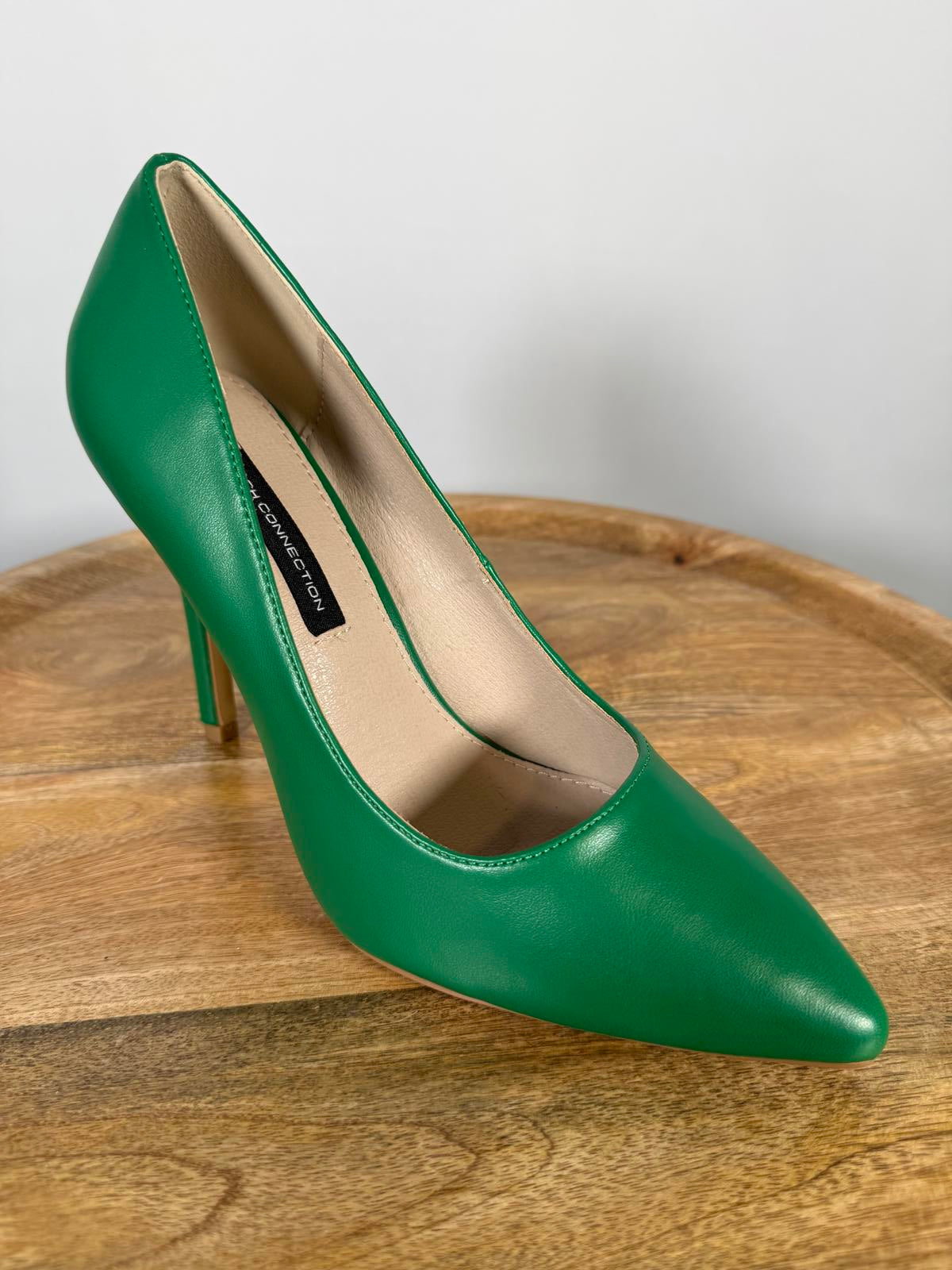 French Connection Womens Sierra Pointed Toe Comfortable Pumps Green Size 8.5 NWB
