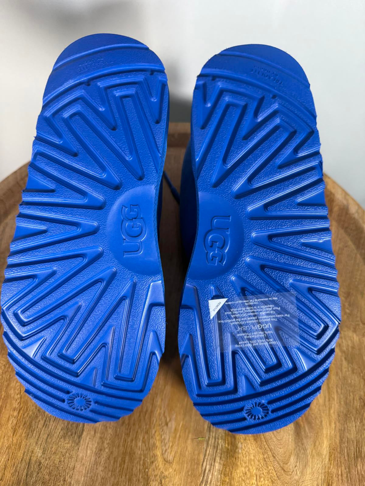 NWT UGG Neumel Blue Lace Up Ankle Boots Women's Size 5
