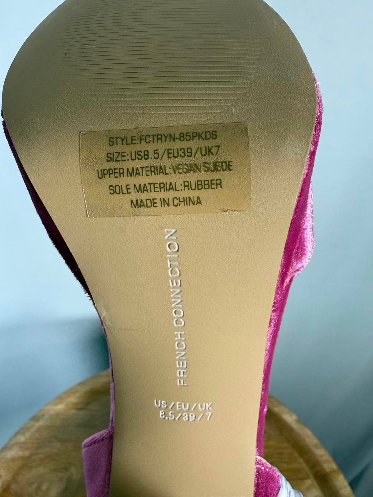 French Connection Pink Velvet Platform Block Heel Sandals Size 8.5 NWB