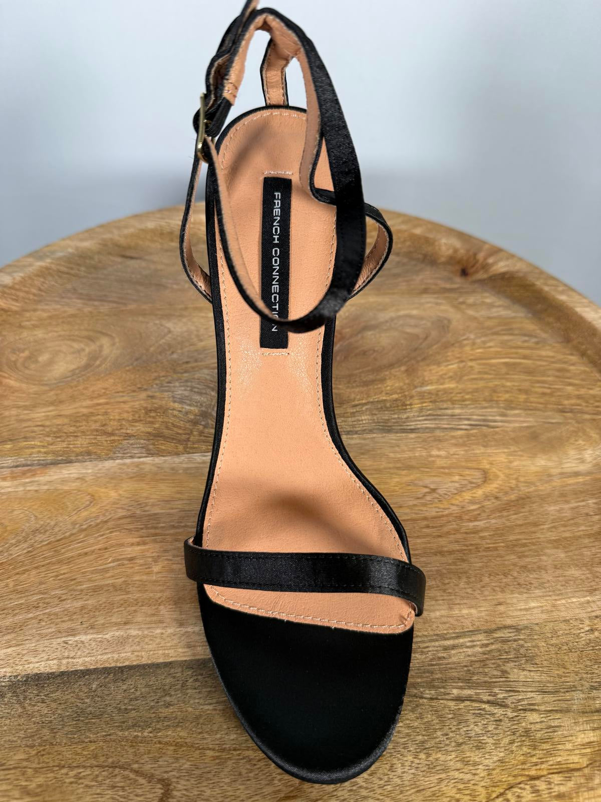 French Connection Tessa Black Strappy Heels Ankle Strap Sandals US 9 NWB
