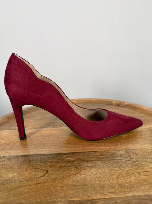 French Connection Burgundy Suede Pointed Toe Stiletto Heels Size 9 NWB
