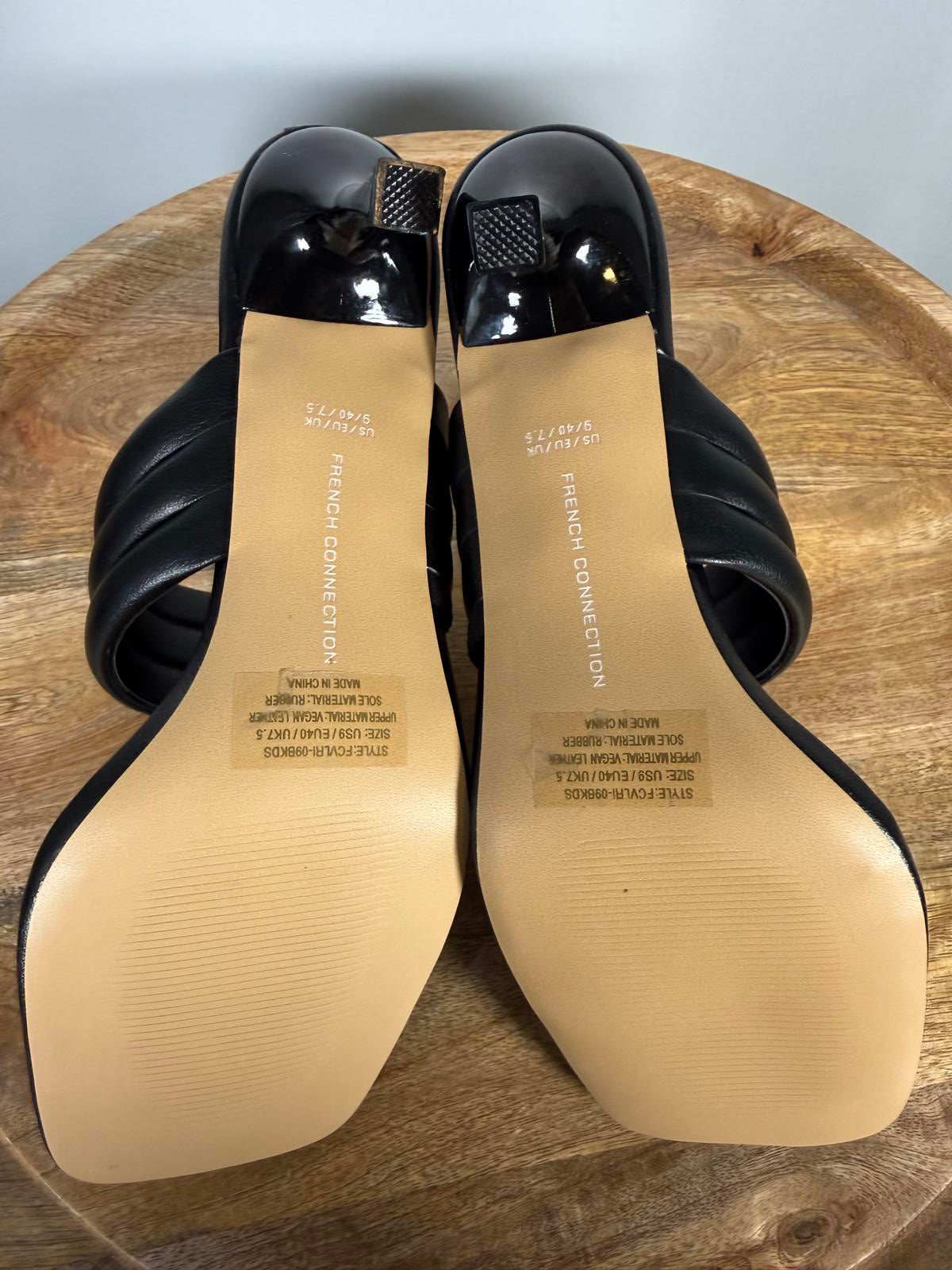 French Connection Womens Valerie Vegan Leather Slip On Heel Sandals Size 9 NWB