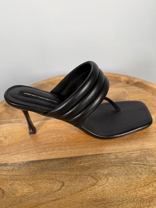 French Connection Womens Valerie Vegan Leather Slip On Heel Sandals Size 9 NWB