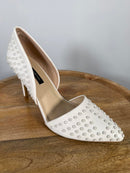 French Connection White Studded Pointed Toe Heels Size US 9.5 NWB