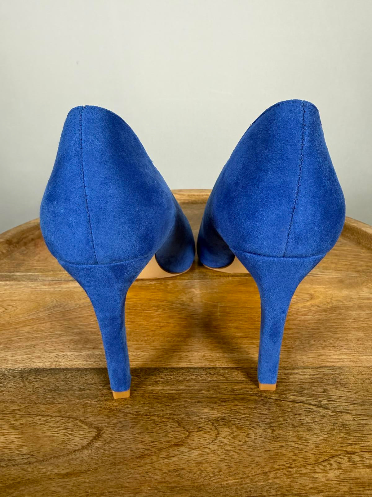 French Connection Royal Blue Suede Pointed Toe Heels Pumps Women’s US 7.5 NWB