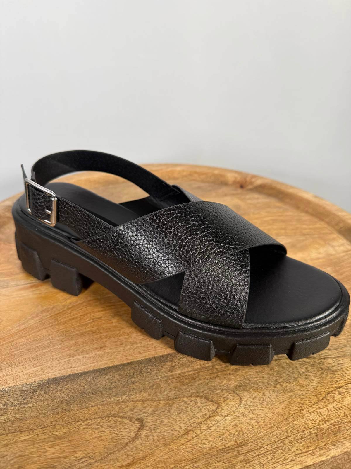 French Connection Black Chunky Platform Sandals Women’s US Size 8.5 NWB