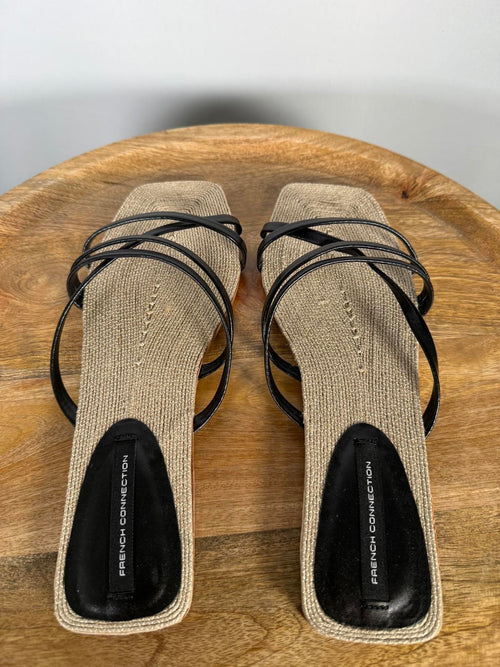 French Connection Black Strappy Flat Sandals Square Toe Slide Women’s US 8.5 NWB