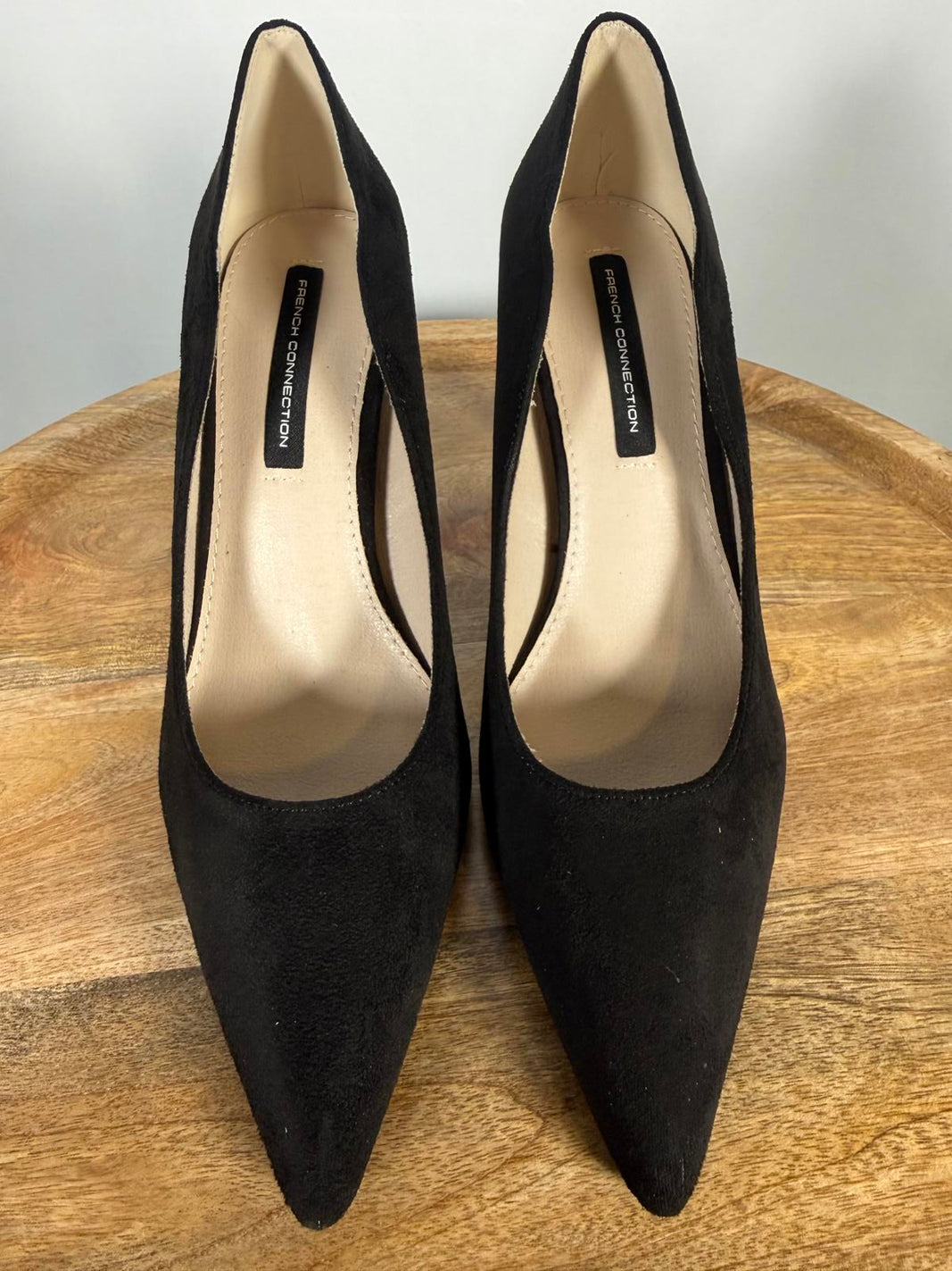 French Connection Black Suede Pointed Toe Pumps Heels Women's US Size 8.5 NWB