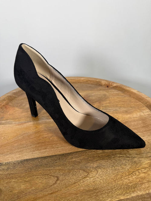 French Connection Black Suede Pointed Toe Pumps Heels Women's US Size 6 NWB