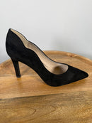 French Connection Black Suede Pointed Toe Pumps Heels Women's US Size 8.5 NWB