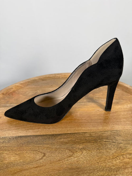 French Connection Black Suede Pointed Toe Pumps Heels Women's US Size 7.5 NWB
